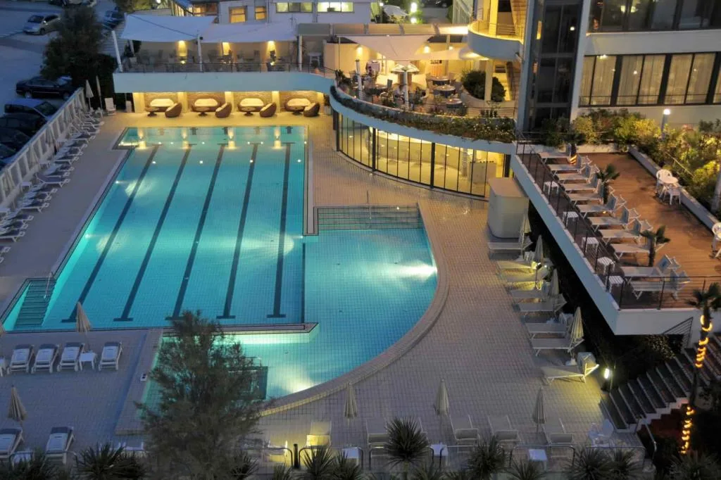 Piscina