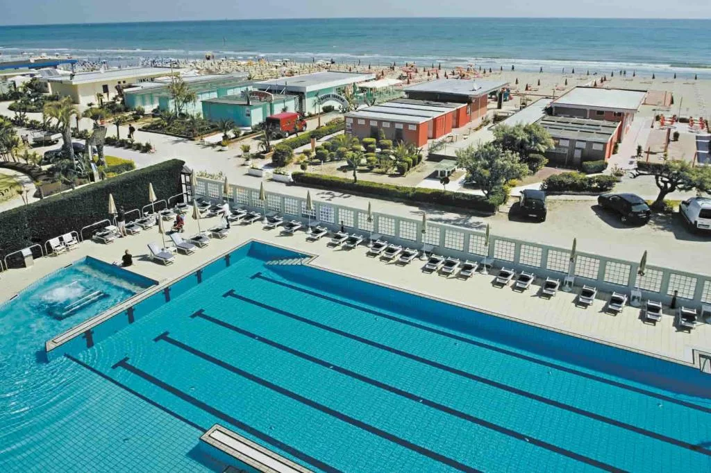 Piscina