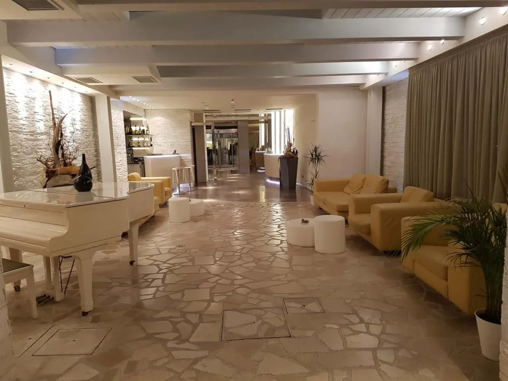 Hall