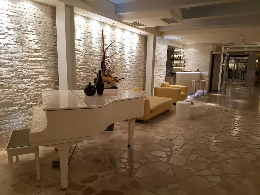 Hall
