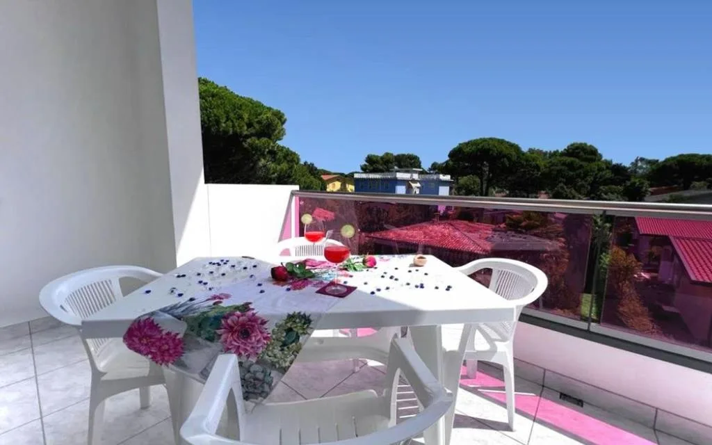 Terrazzo Lounge