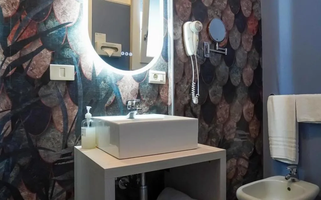 Bagno Camera Matrimoniale
